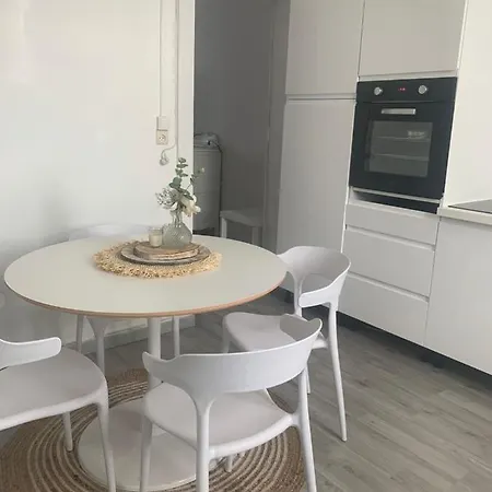 Charmante Petite Maison Apartment Maubeuge