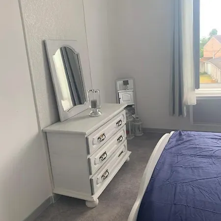 Apartment Charmante Petite Maison Maubeuge