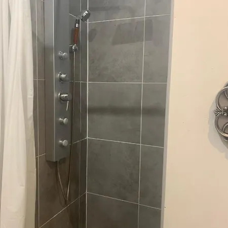 Charmante Petite Maison Appartement
